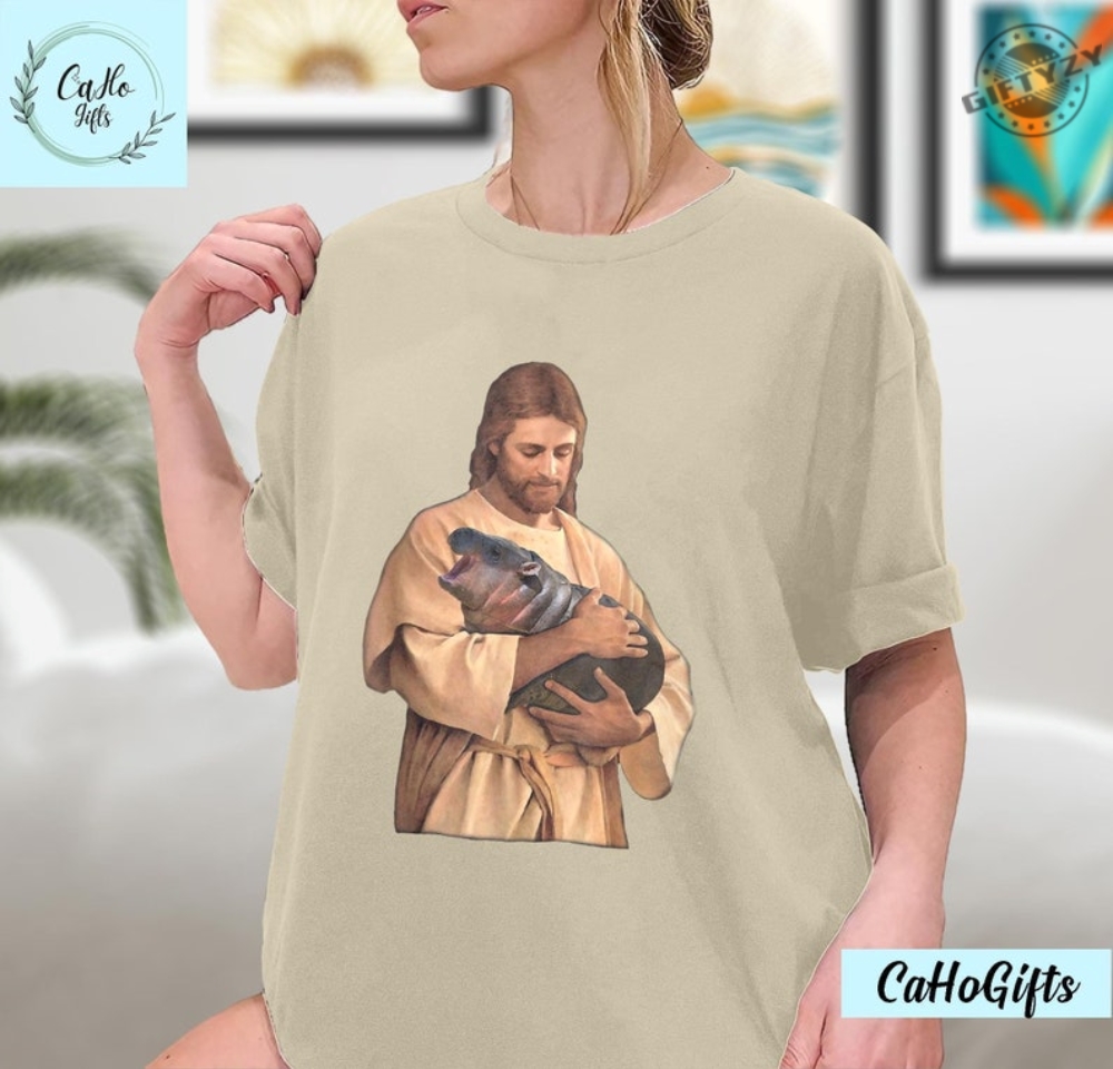 Jesus Moo Deng Shirt Jesus Loves Moo Deng Bouncy Pig Cute Baby Hippo Meme Tshirt Moo Deng Shirt