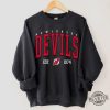 New Jersey Devils Crewneck Vintage Style New Jersey Devils Sweatshirt New Jersey Devils Sweatshirt revetee 1