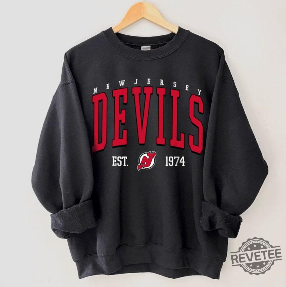 New Jersey Devils Crewneck Vintage Style New Jersey Devils Sweatshirt New Jersey Devils Sweatshirt