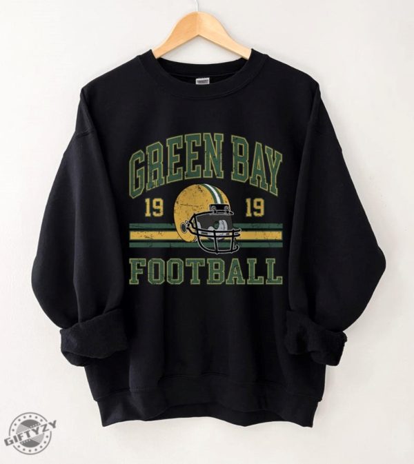 Vintage Green Bay Shirt For Him Green Bay Football Gift For Women Retro Green Bay Football Sweater Green Bay Football Shirt giftyzy 8