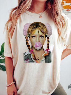 Retro Britney Spears Bubblegum T Shirt Britney Spears Sweatshirt Britney Spears Shaved Head Shirt revetee 2