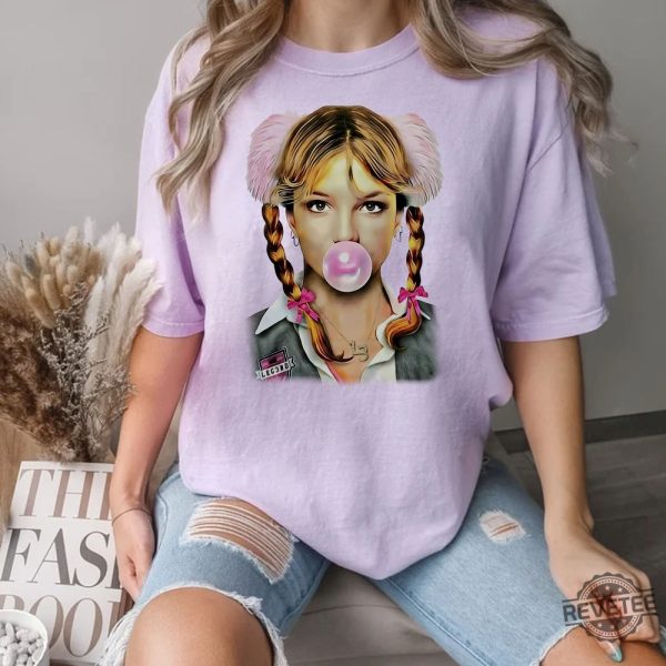 Retro Britney Spears Bubblegum T Shirt Britney Spears Sweatshirt Britney Spears Shaved Head Shirt revetee 3