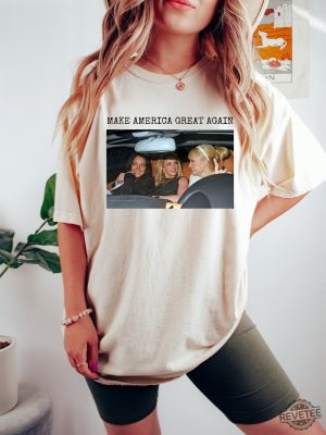 Make America Great Again Sweatshirt Iconic Celebrity Shirt Britney Spears Shaved Head Shirt Hoodie Sweatshirt revetee 2