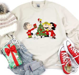 Snoopy Christmas Shirt Charlie Brown Christmas Sweatshirt Family Matching Christmas Party Hoodie Christmas Tee Gifts giftyzy 3