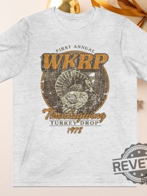 Wkrp Turkey Drop 1978 T Shirt Wkrp Turkey Drop Shirt Hoodie Sweatshirt revetee 2