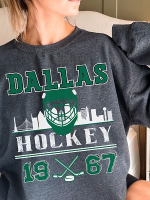 Vintage Dallas Hockey Sweatshirt Retro Dallas Hockey Crewneck Gift For Dallas Hockey Fan Dallas Stars Shirt Hoodie revetee 6