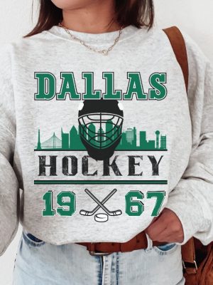 Vintage Dallas Hockey Sweatshirt Retro Dallas Hockey Crewneck Gift For Dallas Hockey Fan Dallas Stars Shirt Hoodie revetee 7