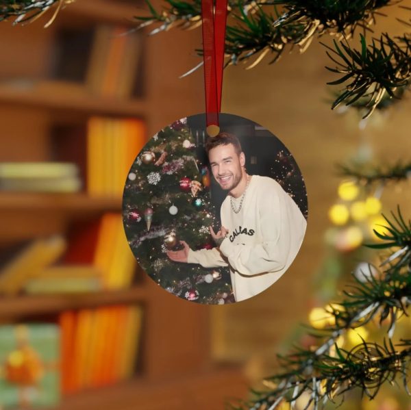 Liam Payne Christmas Tree Ornament trendingnowe 1