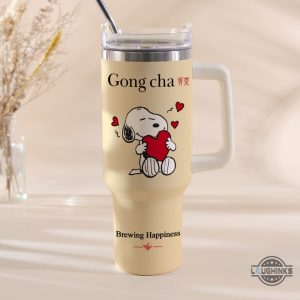 gong cha snoopy tumbler replica snoopy hugging heart tumblers the peanut stanley cup dupe laughinks 1