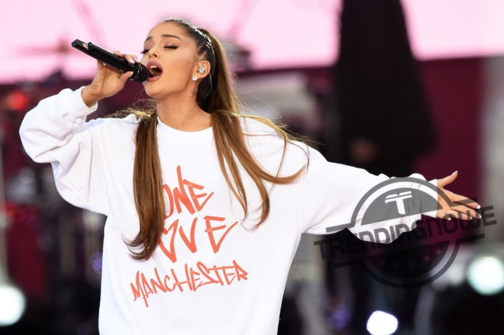 Ariana Grande One Love Manchester Sweatshirt  Tribute Concert Merchandise