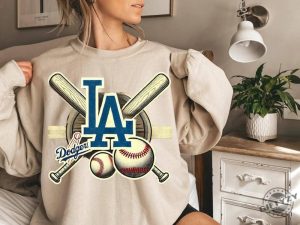 Los Angeles Dodgers Vintage Baseball Sweatshirt Vintage Style Los Angeles Baseball Dodgers Hoodie Trendy Summer Tshirt Game Day Shirt giftyzy 4