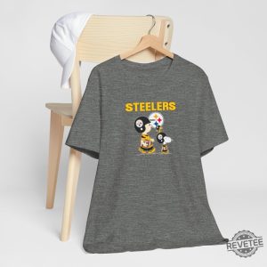 Snoopy Steelers Football Unisex Jersey Short Sleeve Tee Shirt Nfl Football Steelers Snoopy Peanuts Hoodie Sweatshirt T Shirt New revetee 3