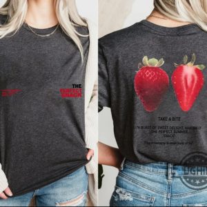 2024 zara strawberry shirt suggestive controversy the perfect snack tee