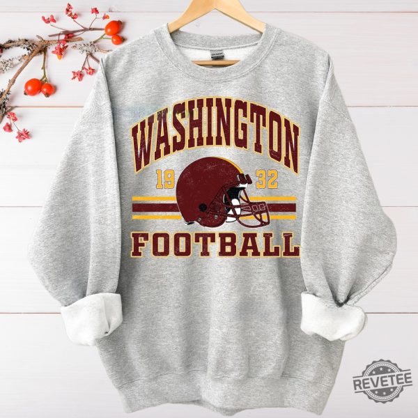 Washington Football Vintage Sweatshirt T Shirt Washington Crewneck Commander Sweater Washington Fan Gift Washington T Shirt revetee 4