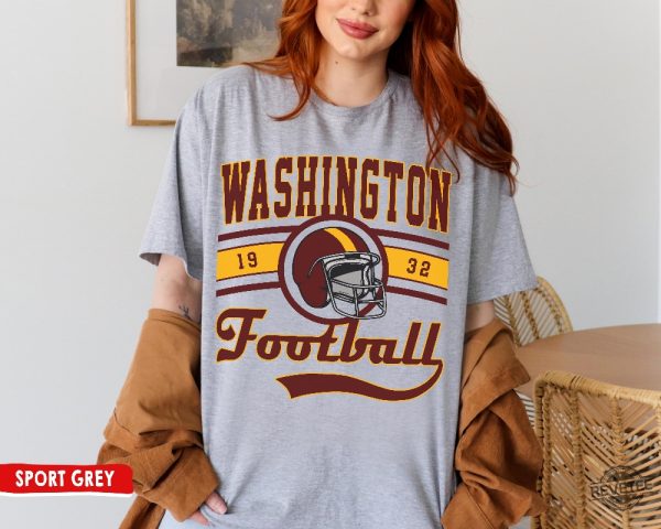 Washington Football Crewneck Shirt Vintage Style Washington Sweatshirt Commander Sweater Washington Fans Gift Washington T Shirt Hoodie revetee 3