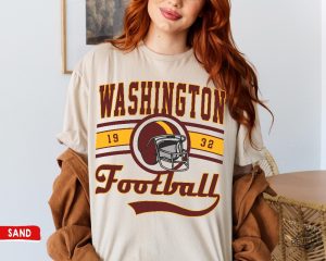 Washington Football Crewneck Shirt Vintage Style Washington Sweatshirt Commander Sweater Washington Fans Gift Washington T Shirt Hoodie revetee 4