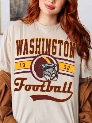 Washington Football Crewneck Shirt Vintage Style Washington Sweatshirt Commander Sweater Washington Fans Gift Washington T Shirt Hoodie revetee 4