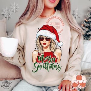 Merry Swiftmas Shirt Funny Christmas Tshirt Christmas Season Hoodie Music Fan Christmas Sweatshirt Xmas Shirt giftyzy 3