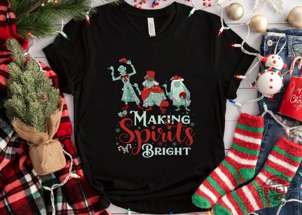 Making Spirits Bright Hitchhiking Ghosts Santa Hat Merry Christmas Haunted Mansion Shirt Disney Christmas Shirt Hoodie Sweatshirt revetee 4