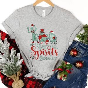 Making Spirits Bright Hitchhiking Ghosts Santa Hat Merry Christmas Haunted Mansion Shirt Disney Christmas Shirt Hoodie Sweatshirt revetee 5