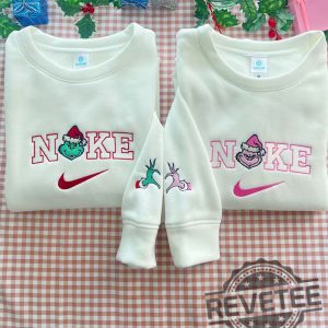 Christmas Friends Crewneck Sweatshirts Holiday Sweater Christmas Sweater Embroidered Sweatshirt Gingerbread Santa Gift Disney Christmas Shirt revetee 3