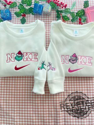 Grinch Embroidered Sweatshirt Hoodie T Shirt Disney Christmas Shirt revetee 3