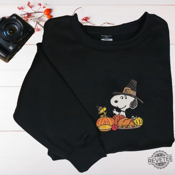 Snoopy Thanksgiving Embroidered Sweatshirt Thanksgiving Snoopy Embroidered Shirt Hoodie Sweatshirt Snoopy Thanksgiving Shirt revetee 4