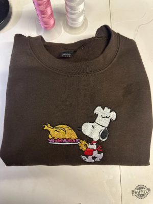 Snoopy Thanksgiving Embroidered T Shirts Crewnecks Sweatshirt Hoodie revetee 3