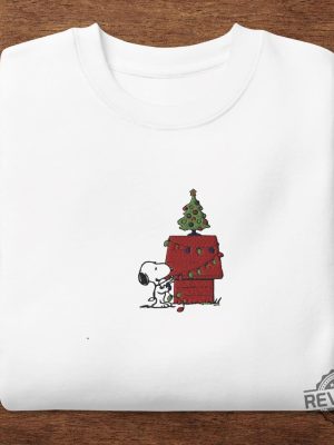 Snoopy Peanuts Embroidered Christmas Sweater Snoopy Embroidered Shirt Hoodie Sweatshirt revetee 2