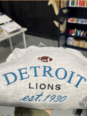 Detroit Lions Embroidered Sweatshirt Detroit Lions Shirt Gift Detroit Lions Shirt revetee 2