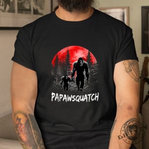 Funny Bigfoot Dad Tee Unique Papaw Squatch Shirt giftyzy 1 3