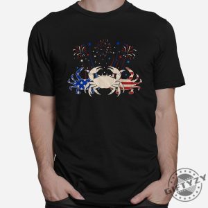 Crabtastic Patriotic Flag Tee Shell Out With Style giftyzy 1 11