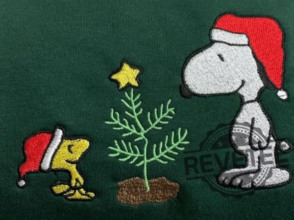 Peanuts Snoopy Woodstock Christmas Tree Embroidered Sweatshirt Hoodie T Shirt Snoopy Christmas Sweaters Snoopy Xmas Gift Unique revetee 2