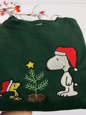 Peanuts Snoopy Woodstock Christmas Tree Embroidered Sweatshirt Hoodie T Shirt Snoopy Christmas Sweaters Snoopy Xmas Gift Unique revetee 4