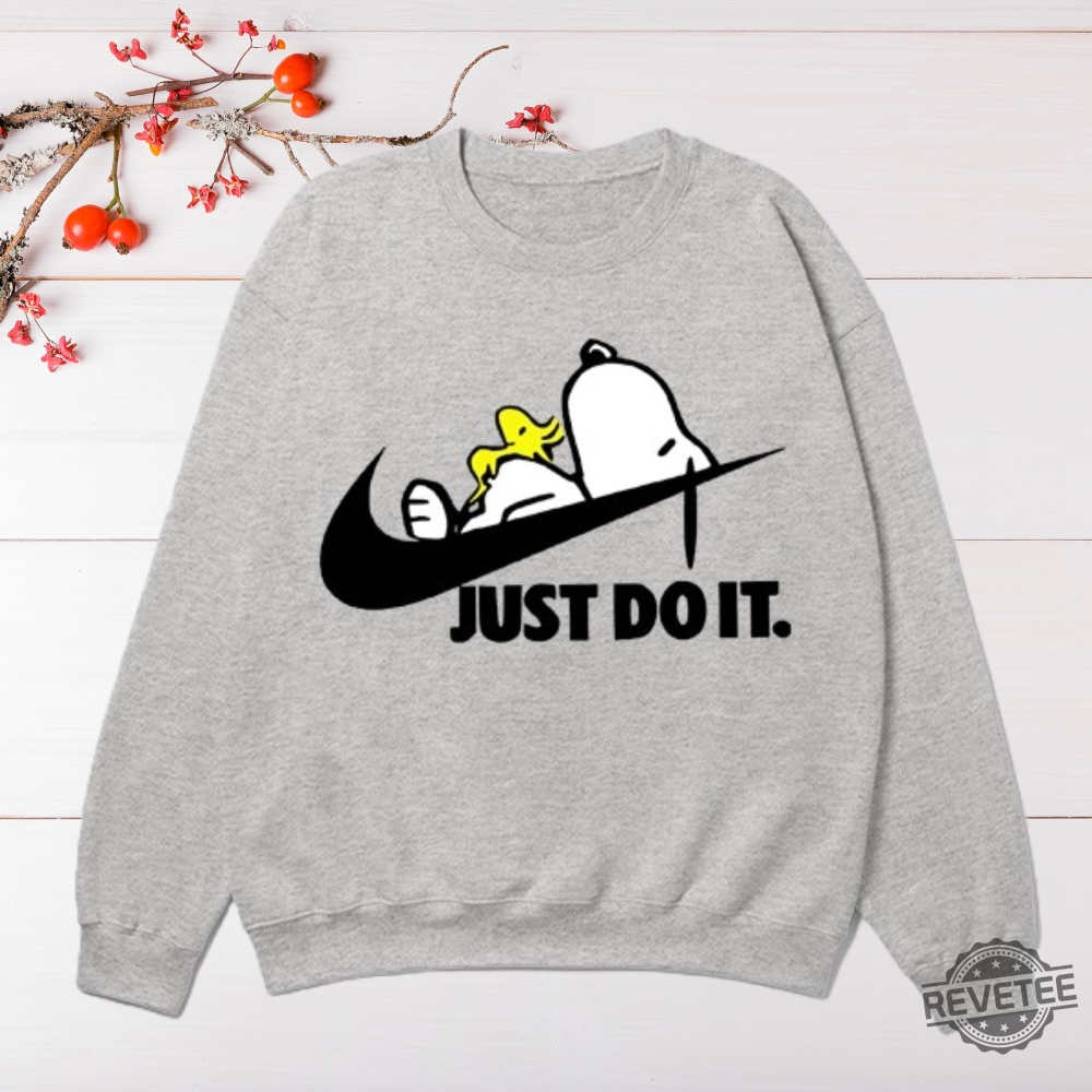 Nike Snoopy Just Do It Sweatshirt Shirt Hoodie Christmas Thanksgiving Gift For Snoopy Fan Unique Tee