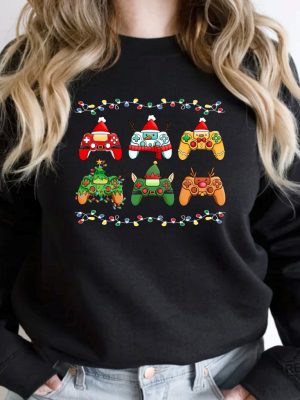 Video Game Controller Christmas Santa Hat Shirt Hoodie Sweatshirt Game Player Christmas T Shirt Christmas Gift For Gamer Unique revetee 6