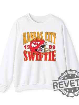 Kansas City Swiftie Retro Crewneck Sweatshirt Travis Kelce Taylor Swift Sweatshirt Gift For Fan Unique revetee 2