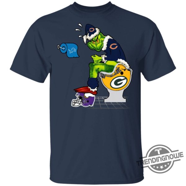 Santa Grinch Chicago Bears Shirt Hilarious Holiday Shirt For Bears Fans trendingnowe 3