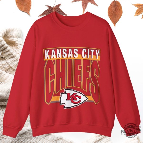 Taylor Swift Kansas City Chiefs Sweatshirt T Shirt Hoodie Tshirt Unisex Football Fan Gift Nfl Kansas City Chiefs Merch Gift For Fan revetee 3