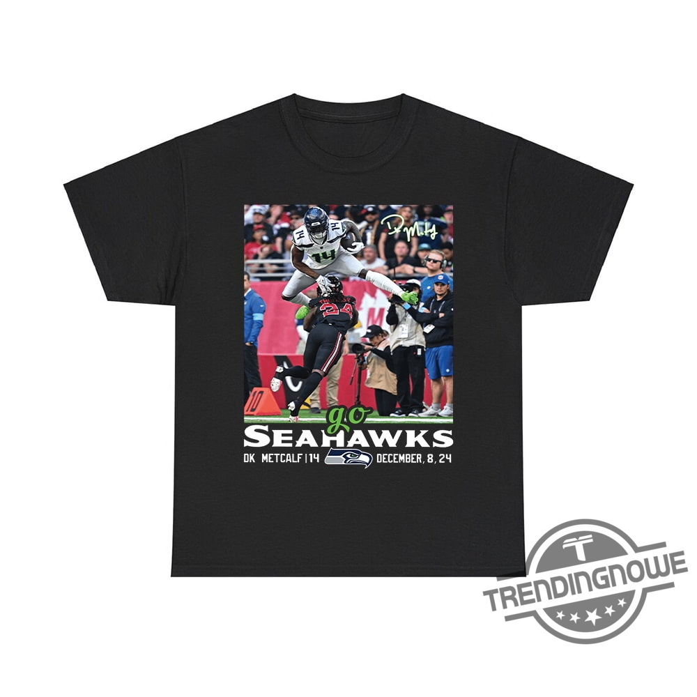 Dk Metcalf Jumps Over Starling Thomas V Go Seahawks Shirt - Celebrate The Moment With This Fun Tee 6 DK Metcalf Jumps Over Starling Thomas V Go Seahawks Shirt – Celebrate the Moment with This Fun Tee