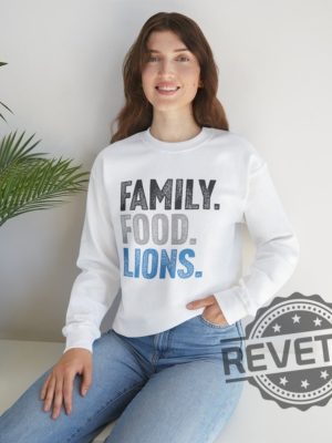 Detroit Lions Family Food Lions Football Thanksgiving Sweatshirt Hoodie T Shirt Gift For Men Women Fan Holidays Fall Football Gifts Tshirt Unique revetee 2