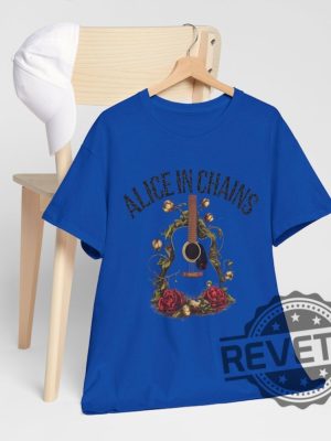 Alice In Chains T Shirt Hoodie Sweatshirt Grunge Band Tshirt Tee 90S Music Shirts Vintage Band Merch Retro Rocker Gift For Fan Men Women revetee 3