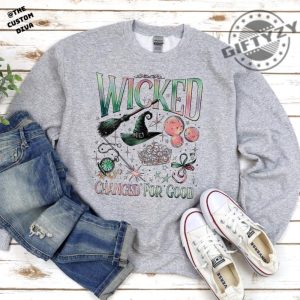 Wicked Changed For Good Sweatshirt Wicked Fan Gift Defy Gravity Hoodie Wizard Of Oz Tshirt Broomstick Magic Sweater giftyzy 4