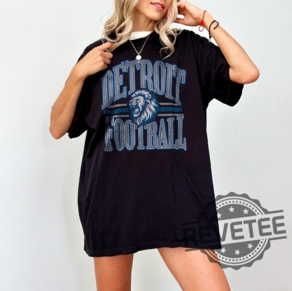 Detroit Lions Football Shirt Hoodie Sweatshirt Vintage Season Gift For Lion Fans Tee Shirts Gift For Fan Women Men Daughter Son Tees Tshirt Retro revetee 6
