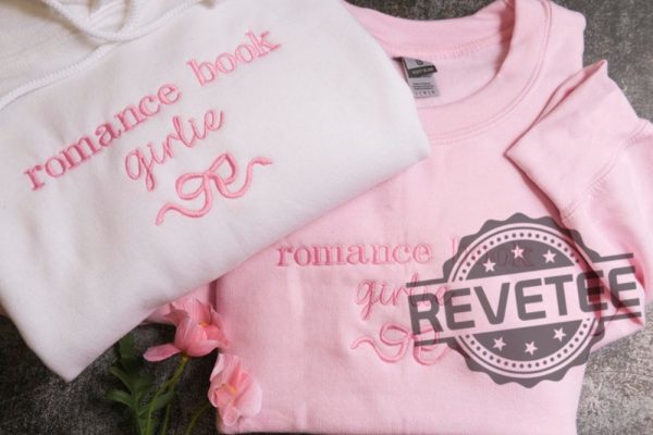 Romance Book Girlie Embroidered Sweatshirt Hoodie T Shirt Cute Bow Bookish Gifts For Fan Men Women Birthday Tee Gift Shirts Tshirt Unique revetee 1