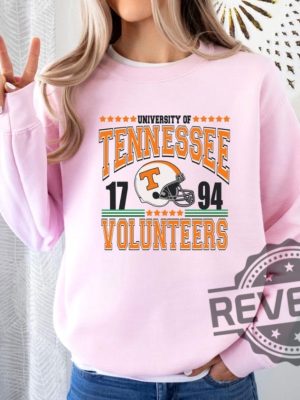 Vintage 90S Tennessee Volunteers Football T Shirt Hoodie Sweatshirt Tee Shirts Gifts For Fan Men Women Game Day Sweater Pullover Unique revetee 2