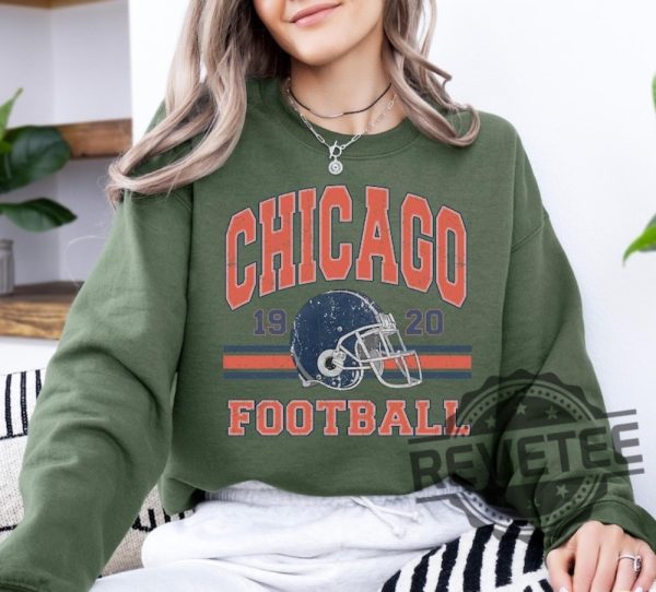 Vintage Chicago Bears Football Crewneck Sweatshirt T Shirt Retro Tee Gifts For Fan Men Women Shirts Tshirt Birthday Christmas Unique revetee 1