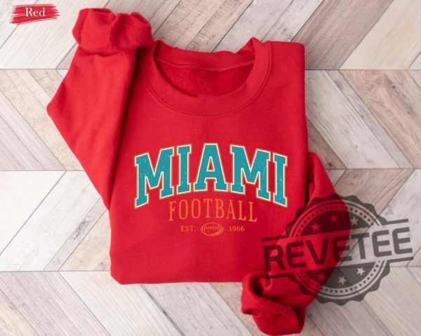 Vintage Miami Dolphins Crewneck Sweatshirt T Shirt Gifts For Fan Men Women Game Day Fans Gift Tee Shirts Sweater Pullover Birthday Unique revetee 1