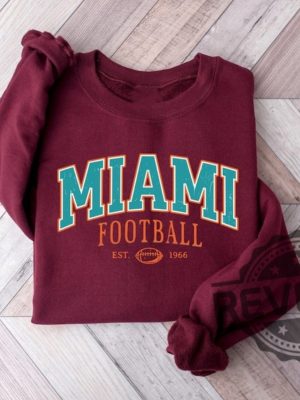 Vintage Miami Dolphins Crewneck Sweatshirt T Shirt Gifts For Fan Men Women Game Day Fans Gift Tee Shirts Sweater Pullover Birthday Unique revetee 4