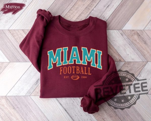 Vintage Miami Dolphins Crewneck Sweatshirt T Shirt Gifts For Fan Men Women Game Day Fans Gift Tee Shirts Sweater Pullover Birthday Unique revetee 4